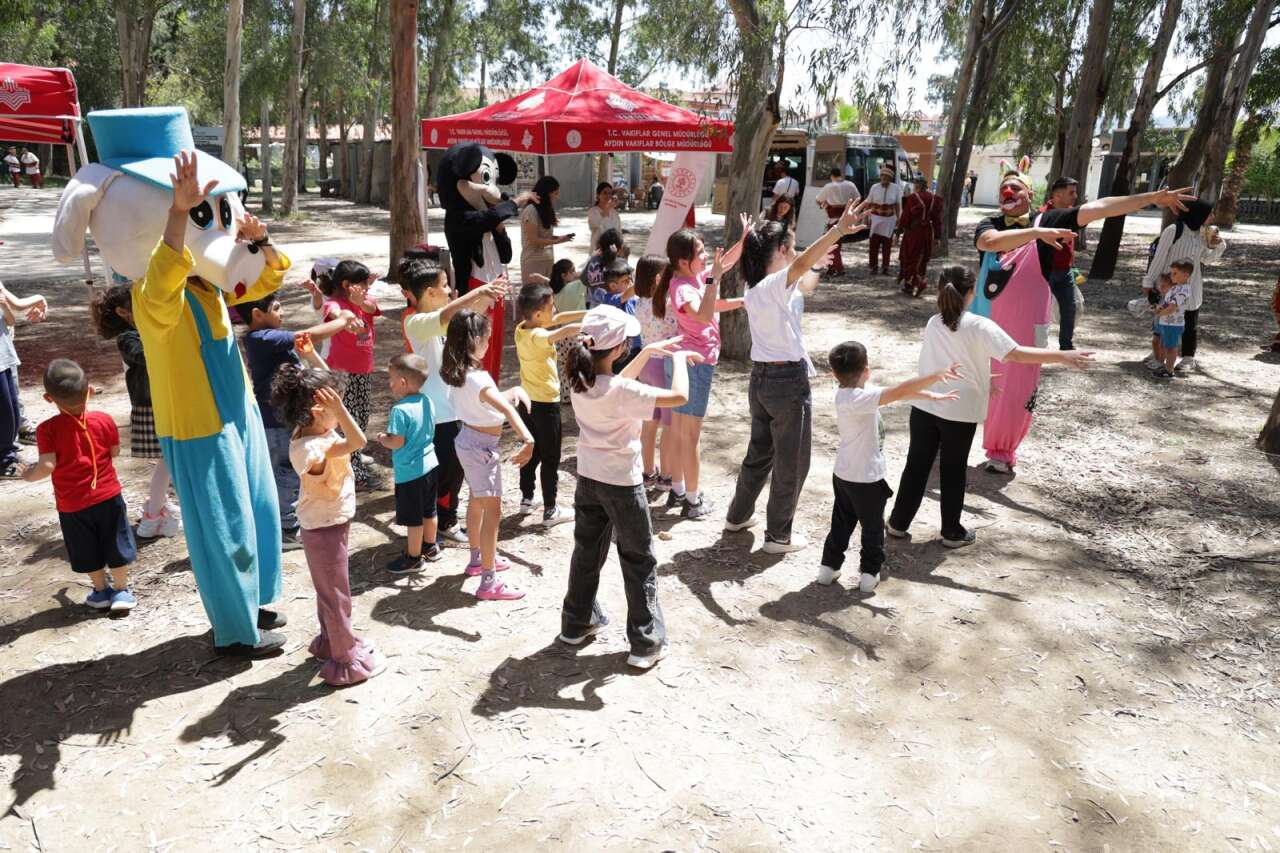 Vakıf Haftası ve Aile Haftası Kapsamında Akyaka’da Piknik Etkinliği Düzenlendi 3